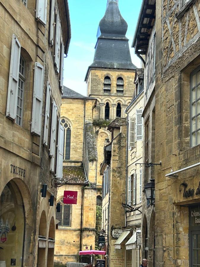 Le Balconnet Apartamento Sarlat-la-Canéda Exterior foto